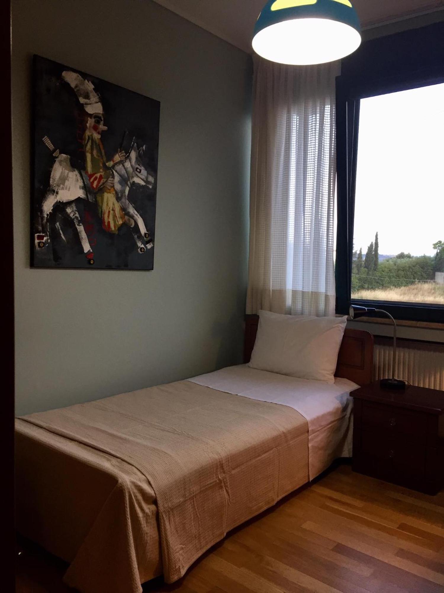 Small Apartment Near Athens Airport Pikérmion Eksteriør billede